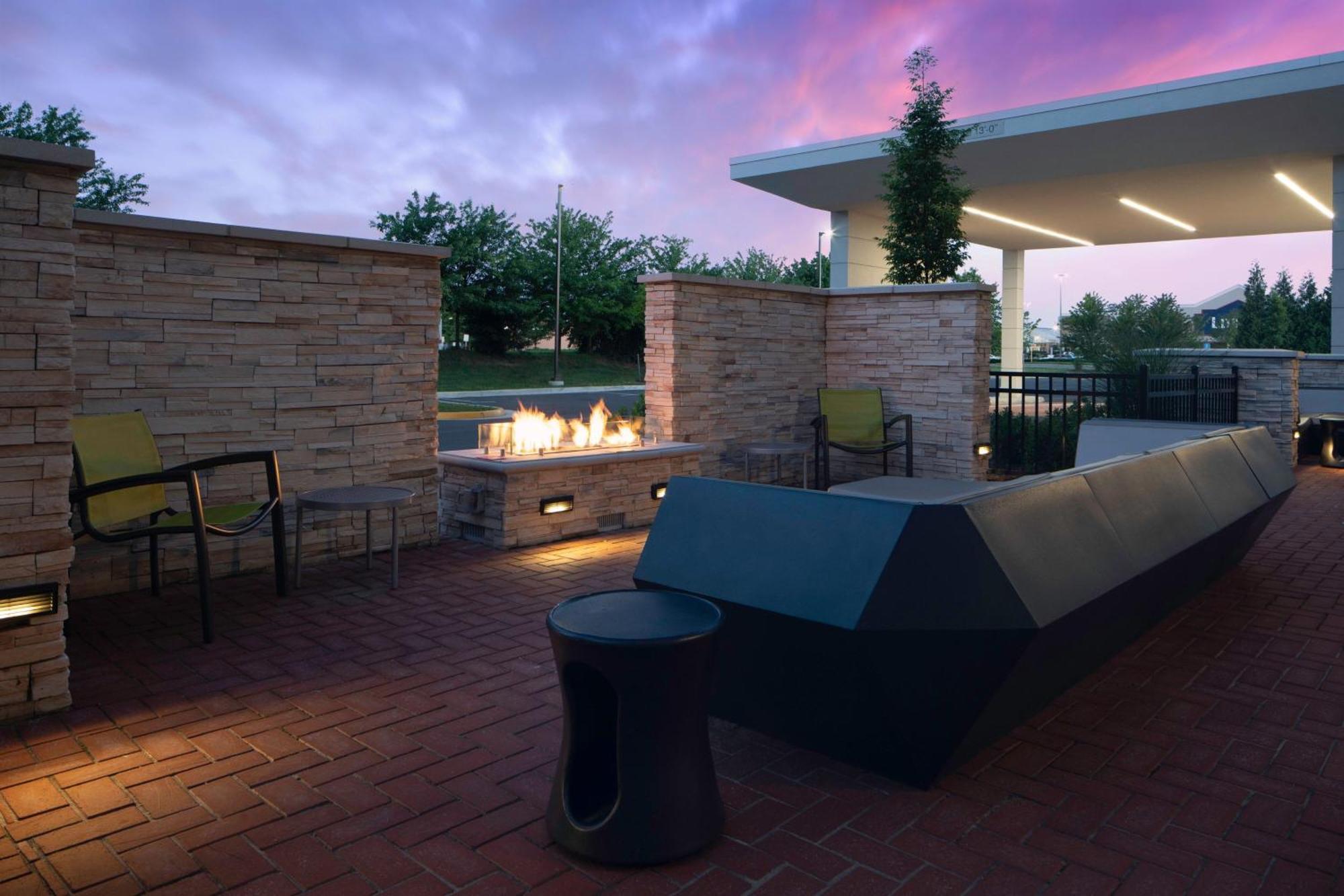 Springhill Suites Winchester Eksteriør bilde